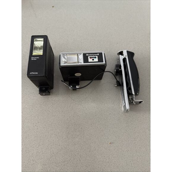 Asahi Pentax K1000 35mm Vintage SLR Film Camera W/ 55mm Lens, Other Lens & Case - Picture 8 of 14